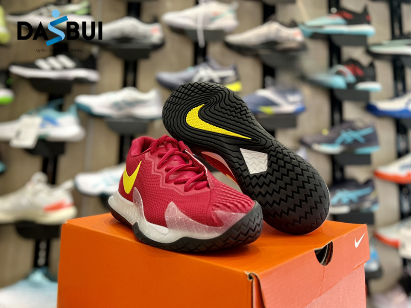 cách chọn giày pickleball đúng size 