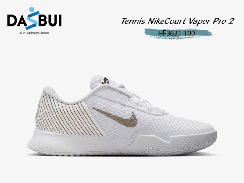 chơi pickleball đi giày gì