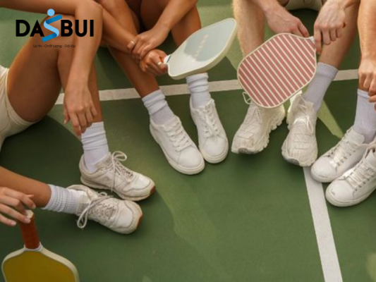 hướng dẫn chọn giày Pickleball